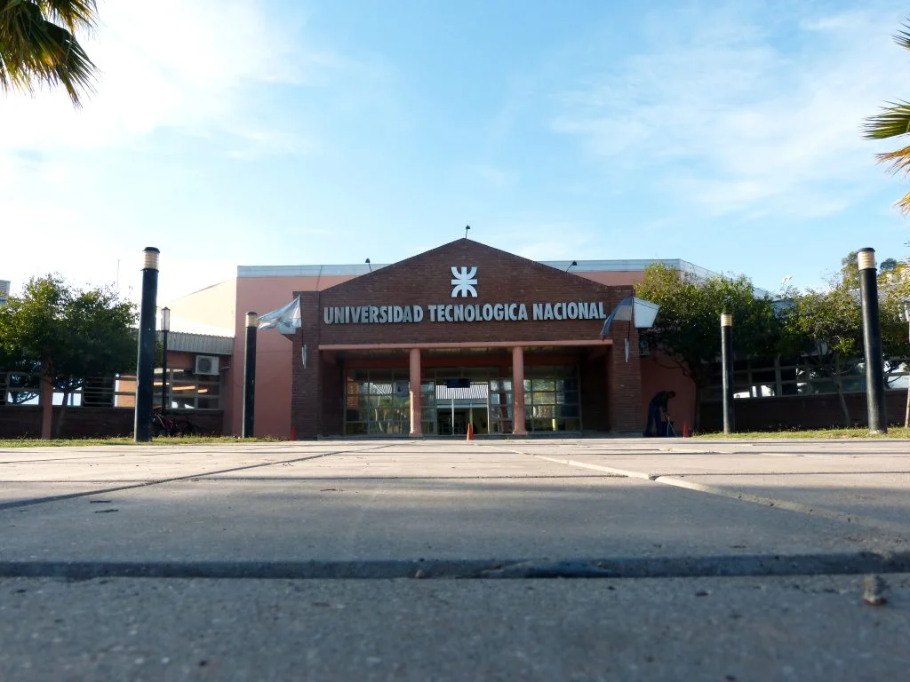 Paro en UTN La Rioja: estudiantes y docentes se suman masivamente a la protesta