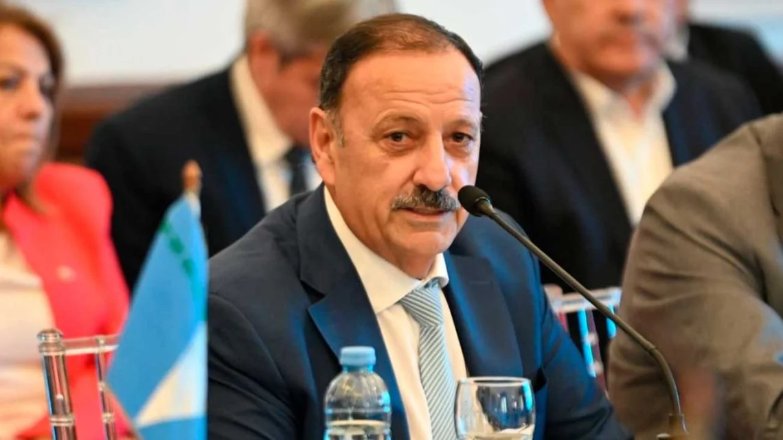 Quintela responde a Stornelli y califica su denuncia como un ataque político