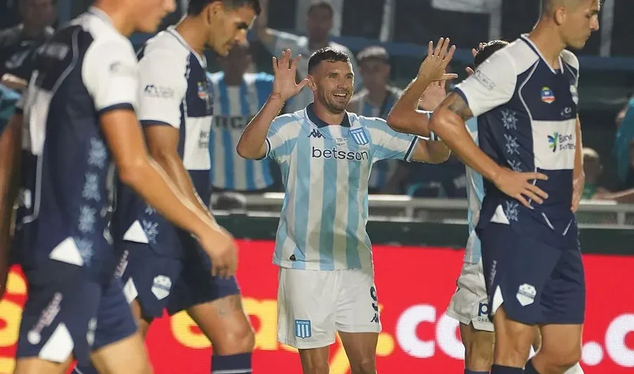 Racing se clasifica a los 16avos de final de la Copa Argentina con un triunfo ajustado