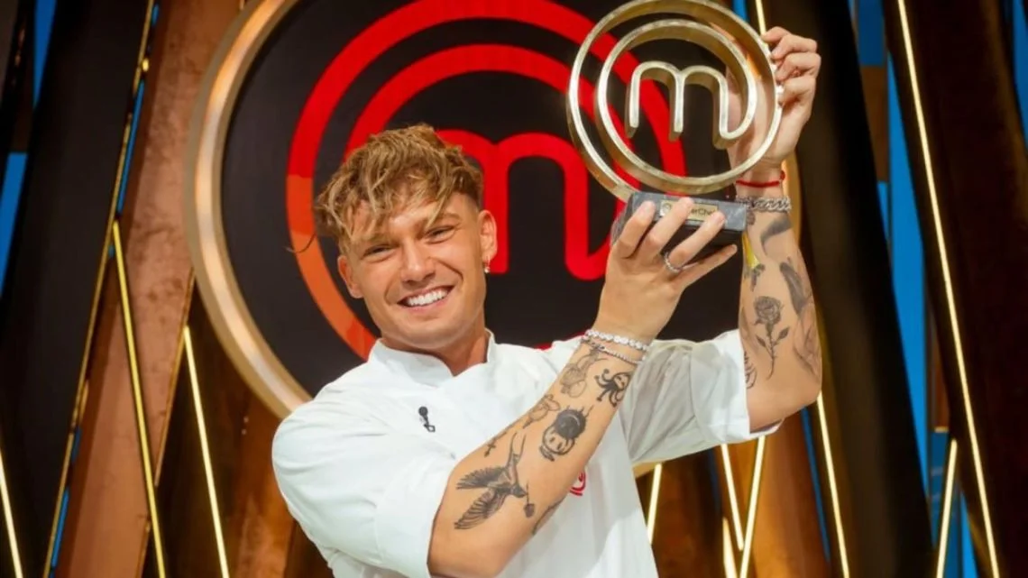 Reacción de Ian Lucas ante su eliminación de MasterChef Junior: un llamado a la inclusión.