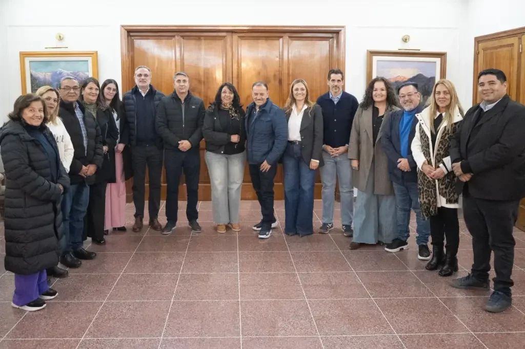 Representantes provinciales debaten en La Rioja sobre la conexión legislativa nacional