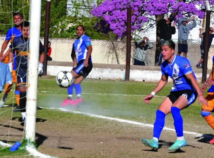 Rioja Juniors busca su primera victoria ante San Francisco en el inicio de la tercera fecha