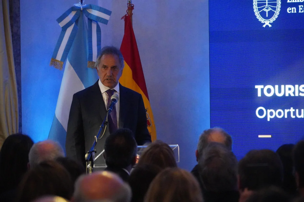 Scioli promueve el turismo argentino ante inversores internacionales en su gira