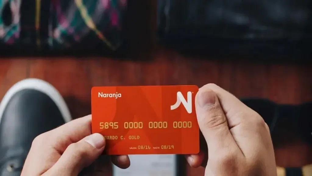 Tarjeta Naranja X enfrenta sanciones por incumplimientos en La Rioja