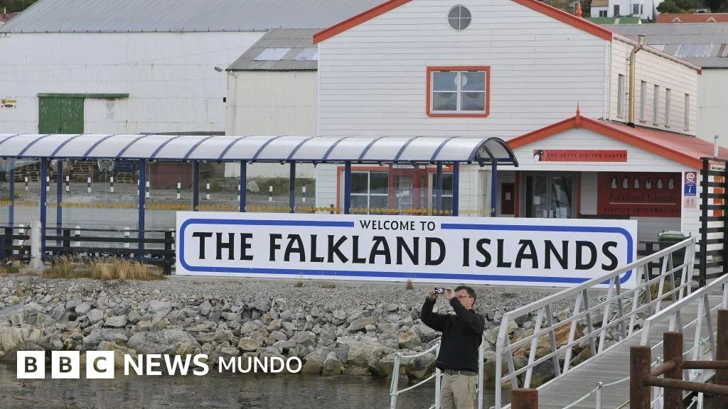 Tensión renovada entre Argentina e Inglaterra por las Malvinas tras 44 años del conflicto