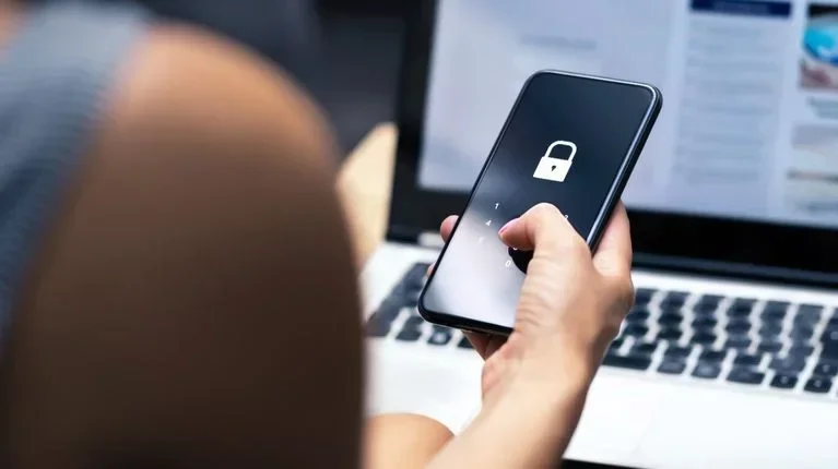 Vecinos de La Rioja en alerta ante nuevas estafas virtuales que engañan con notificaciones judiciales