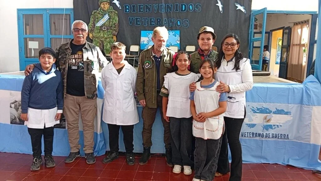 Veteranos de Malvinas impulsan ayuda a escuelas rurales en La Rioja