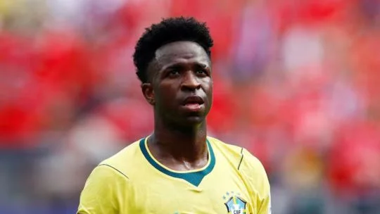 Vinícius Jr. muestra su nuevo look tras el Mundial 2026 junto a Virginia Fonseca