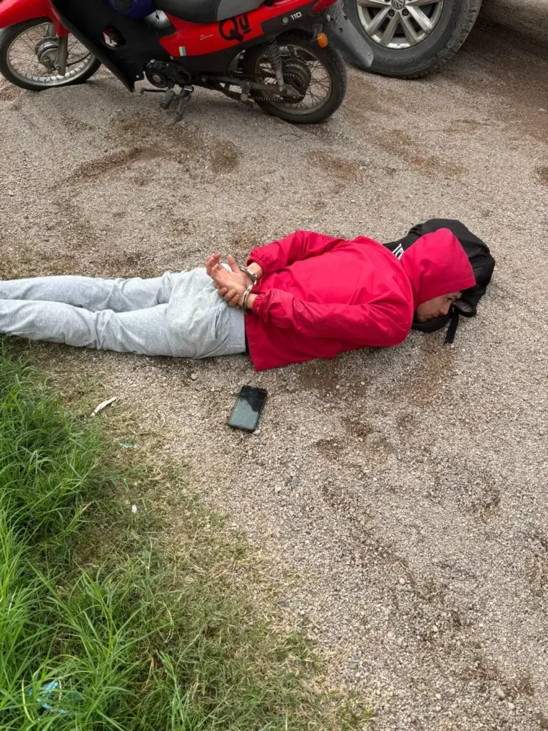 Violencia familiar en barrio Libertador: joven detenido tras agresión grave